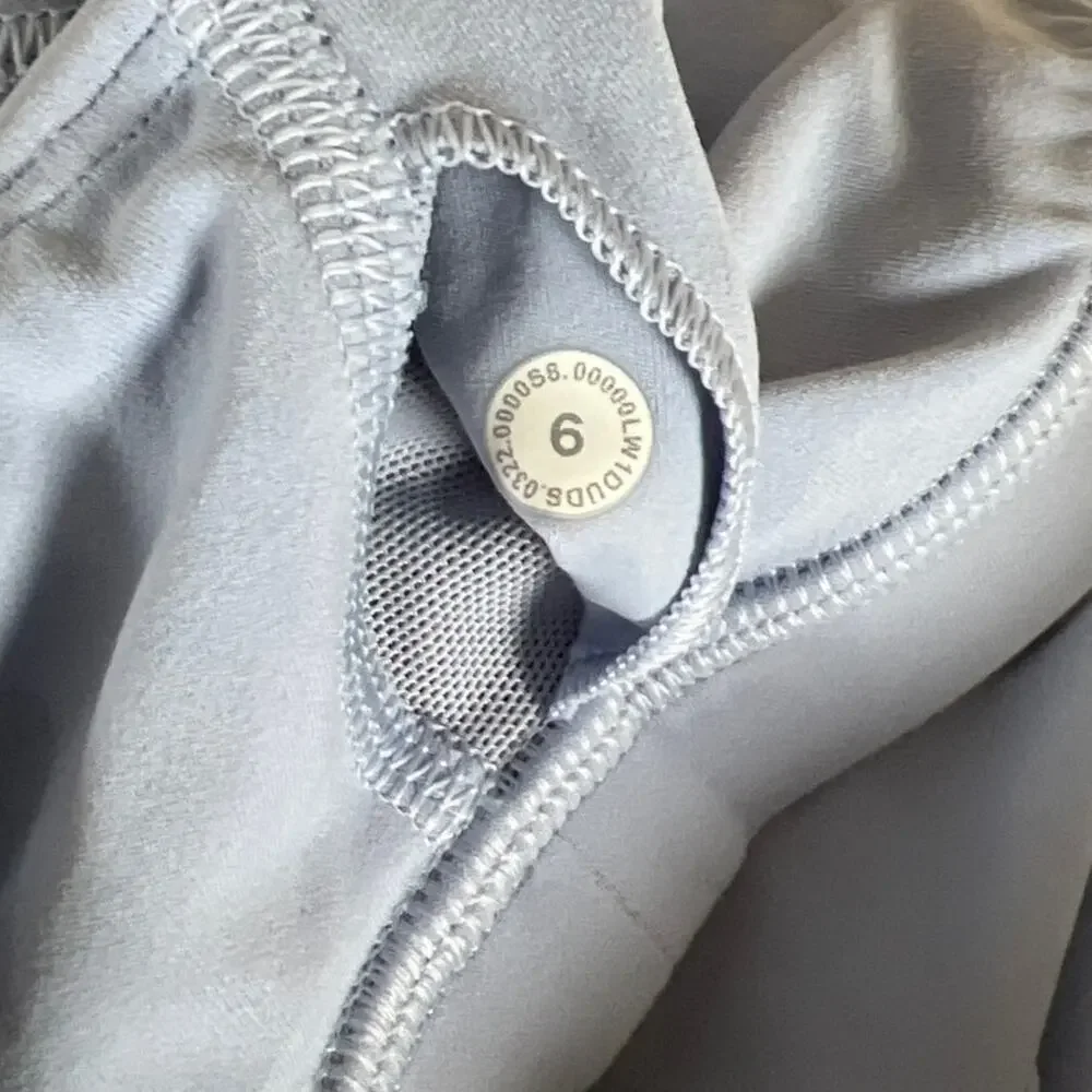 Lululemon Aline Light Blue Tan Size 6 Women's